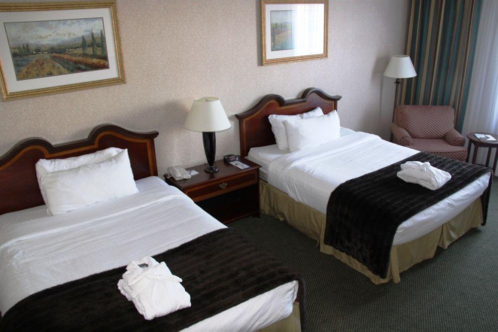 Sawridge Inn And Conference Centre Edmonton South Habitación foto